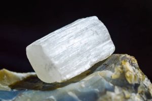 selenite mineral